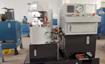 Underhållsföreskrifter för hydrauliska stålpressar.